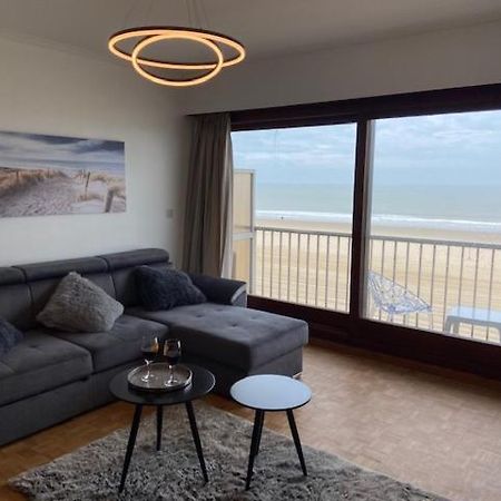 Golfslag Lägenhet Blankenberge Exteriör bild