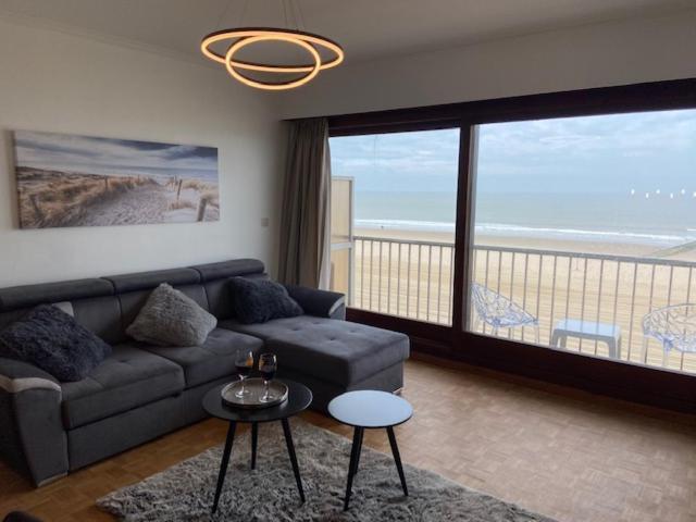Golfslag Lägenhet Blankenberge Exteriör bild